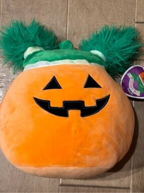 New squishmallows  Plush Pumpkin Costume Bag with Green Hat - Orange